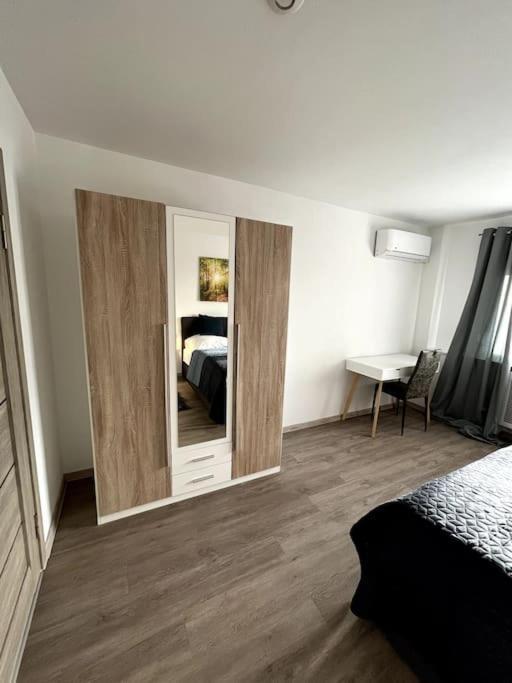 Familienwohnung Naehe Europapark, Messe, Gifiz See Оффенбург Екстер'єр фото